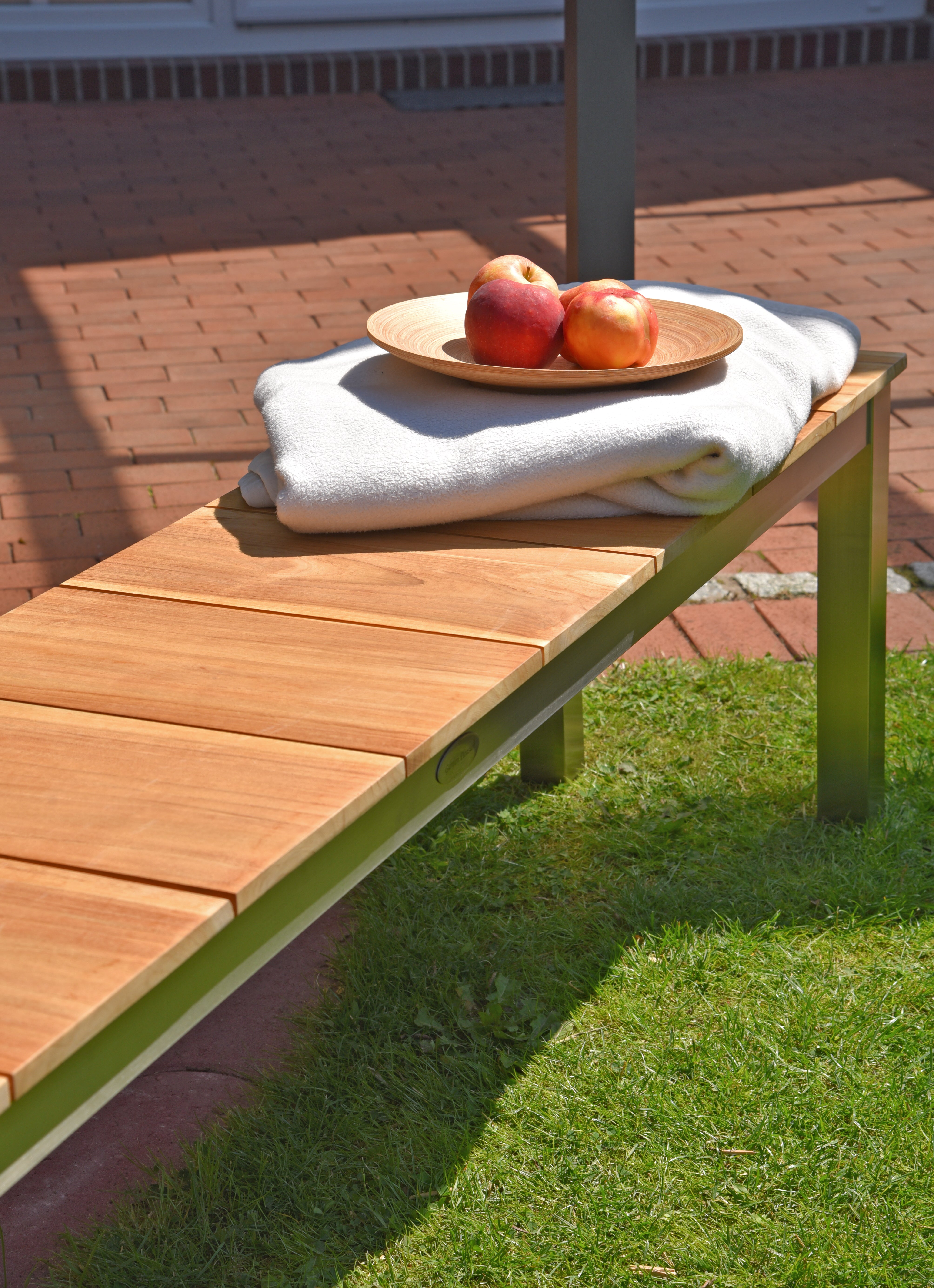 Gartenbank Sitzbank DALLAS Teakbank ohne Lehne Edelstahl Teak von Garden Pleasure