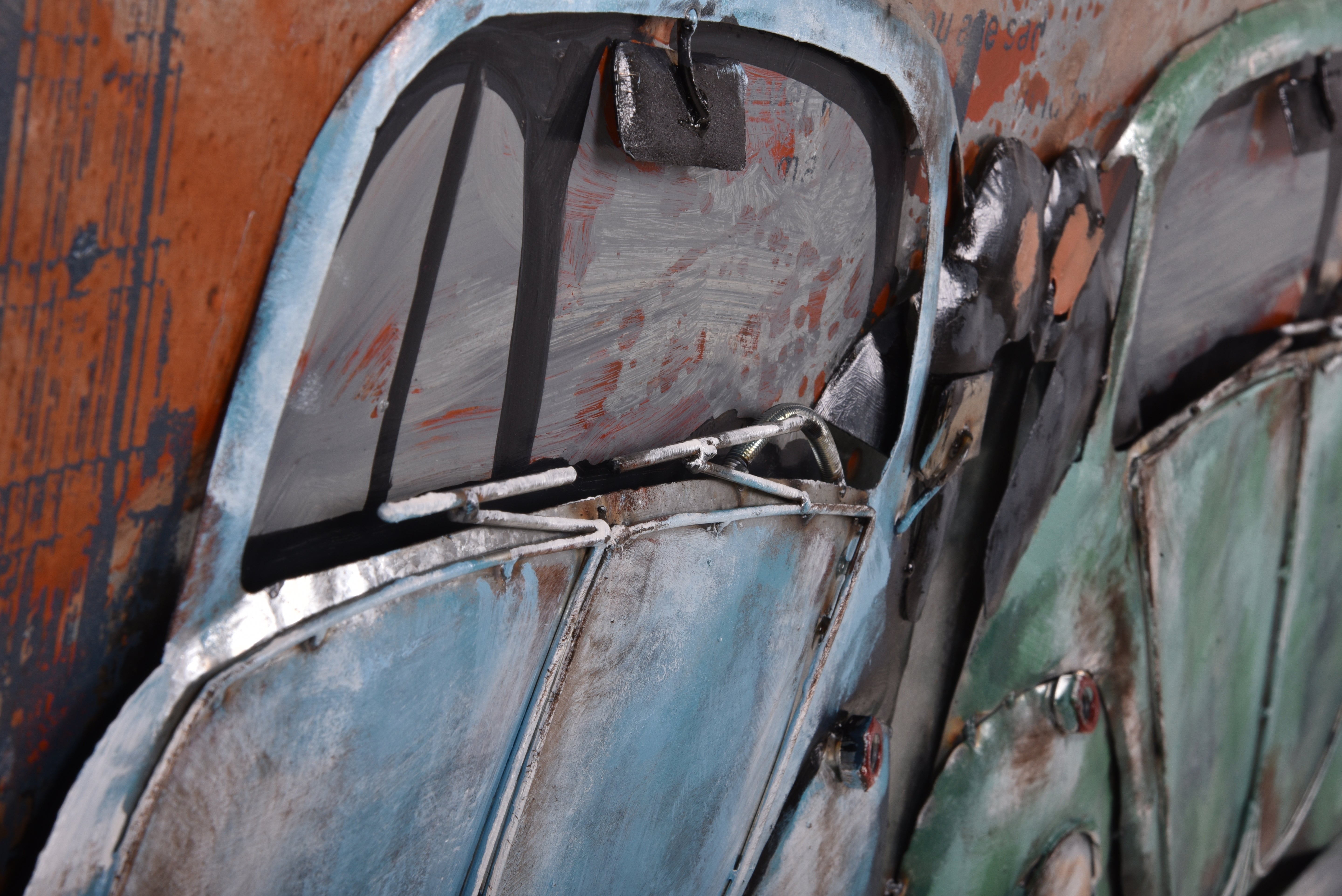 3D Metallbild blaue Autos mit Pärchen romantisches Vintage-Wandbild 3D-Deko von Interia Home & Living