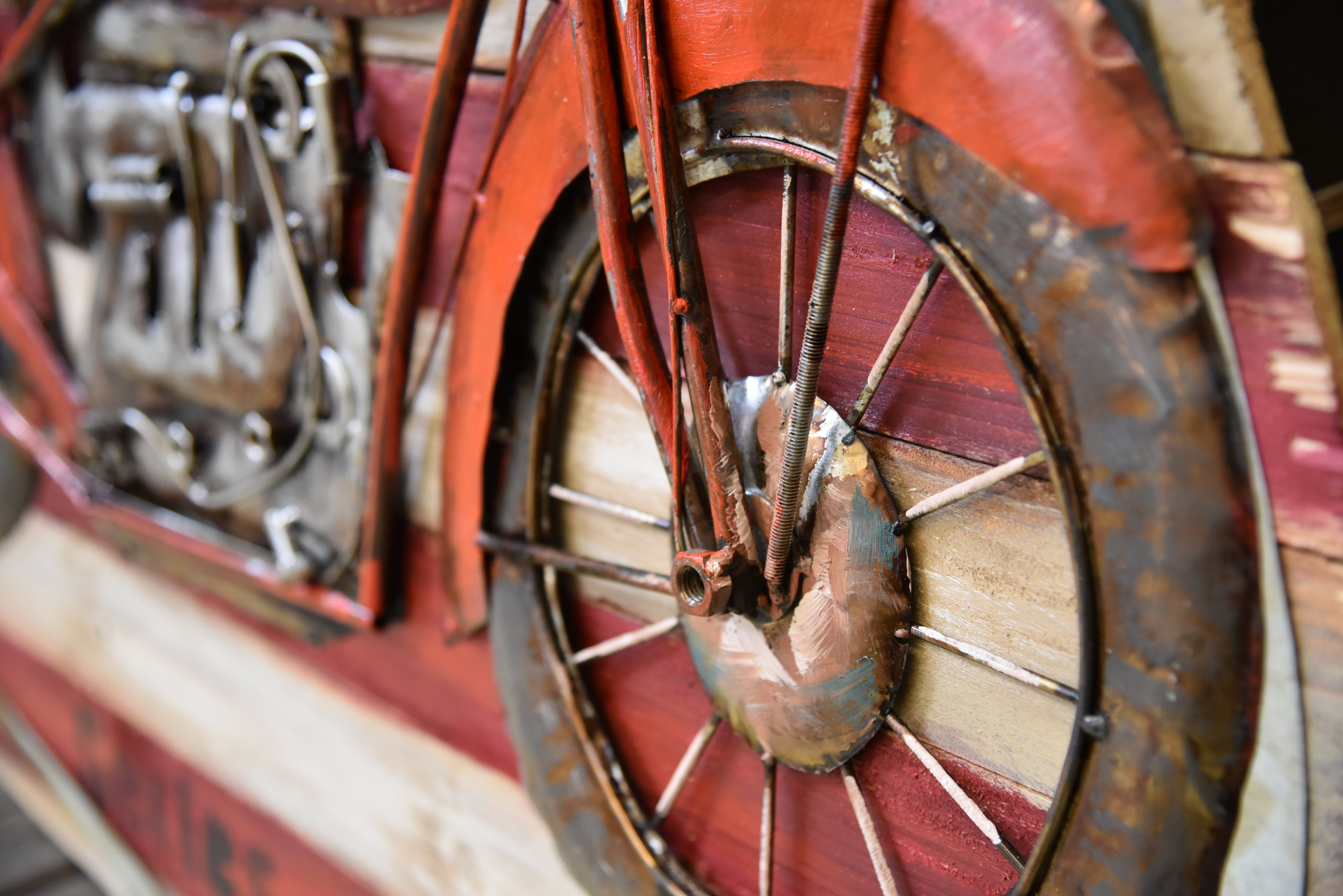 3D Metallbild Motorrad runde Biker-Wanddeko Vintage-Metallbild von Interia Home & Living