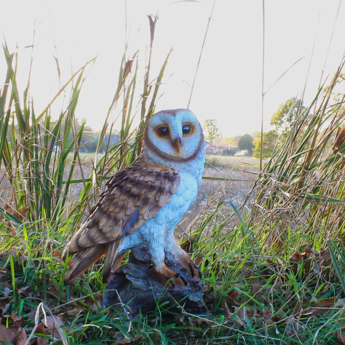 Eulen Eulenfigur Uhu auf Baumstamm Tierfigur Gartenfigur Dekofigur